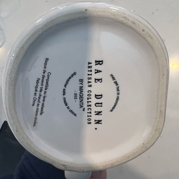 Rae Dunn Christmas mug - Picture 5 of 5